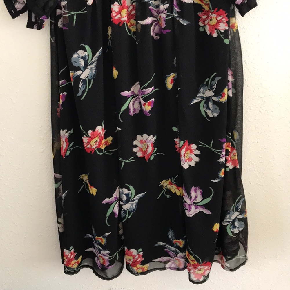 ASOS FLORAL DRESS - Picture 3 of 8